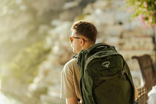 Men's 40L Travel Backpack, Black L48122