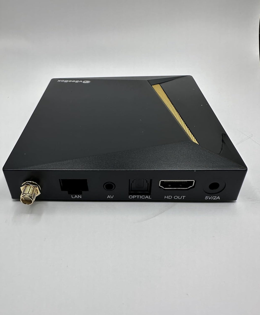 Wi-Fi 6k Streaming Box with Bluetooth Voice Remote R525658