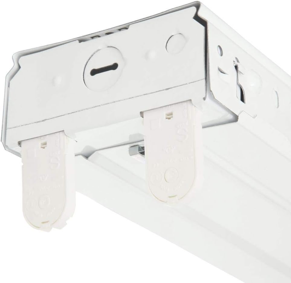 Fluorescent Strip Light, White B6411