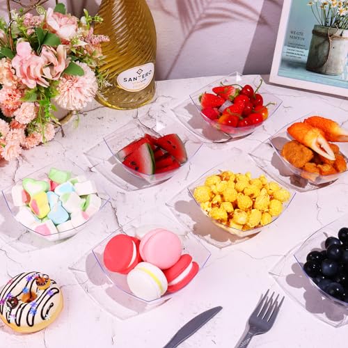 25 Pack Square Plastic Serving Bowls, 8 oz Clear Disposable Bowls for Snacks, Parties and Catering H432362