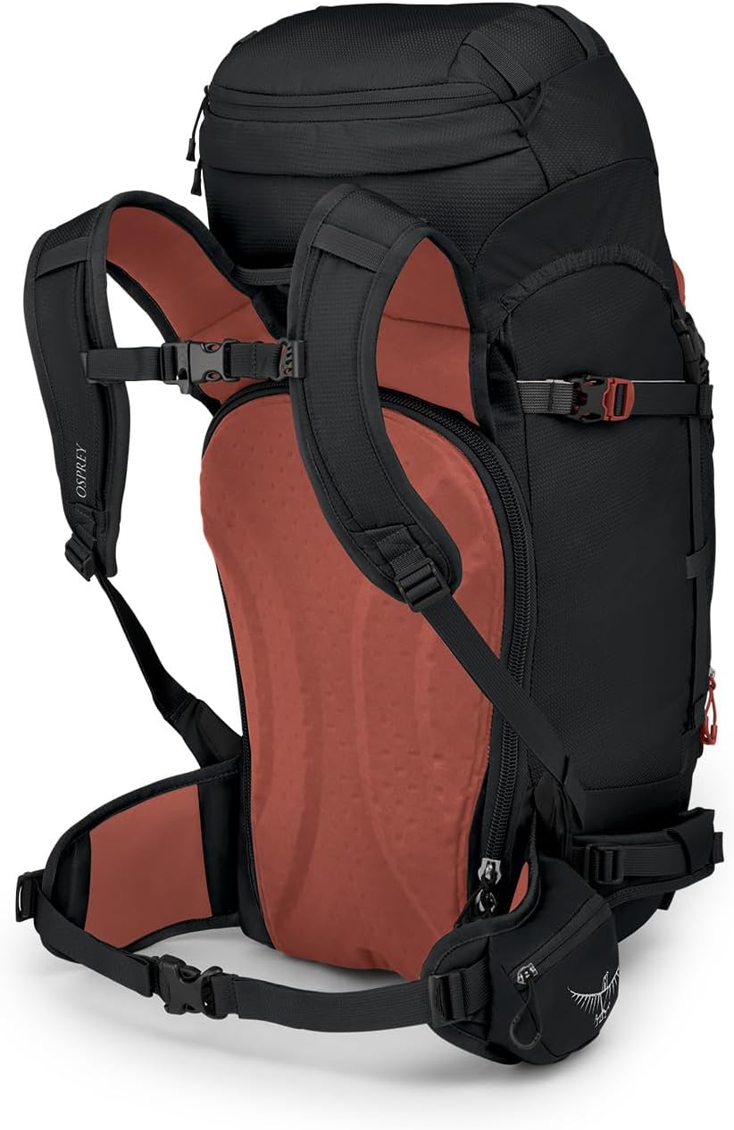 Ski and Snowboard Backpack 40L U851656