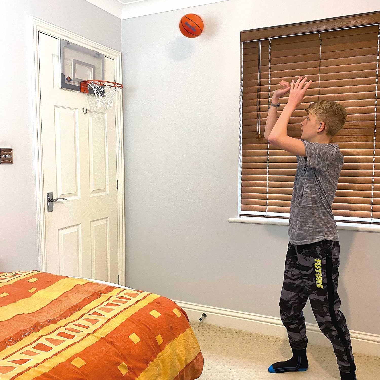 Mini Basketball Hoop for Door with Noise Reduction, 2 Balls and Pump Included P589