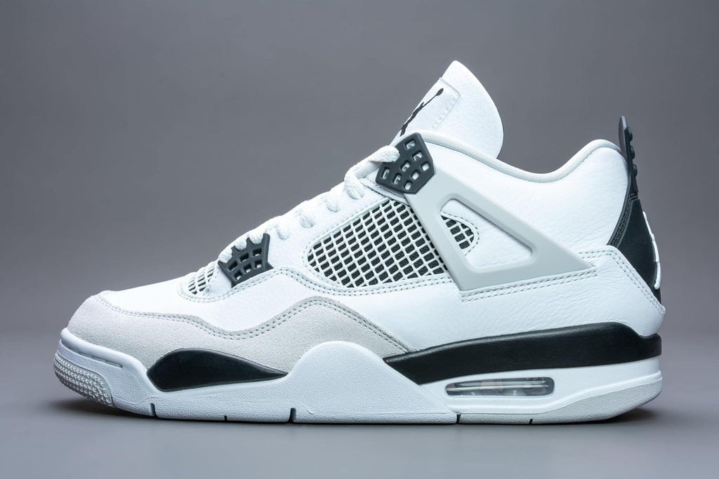 Men's Air 4 Retro Sneakers - Size 10 O878119