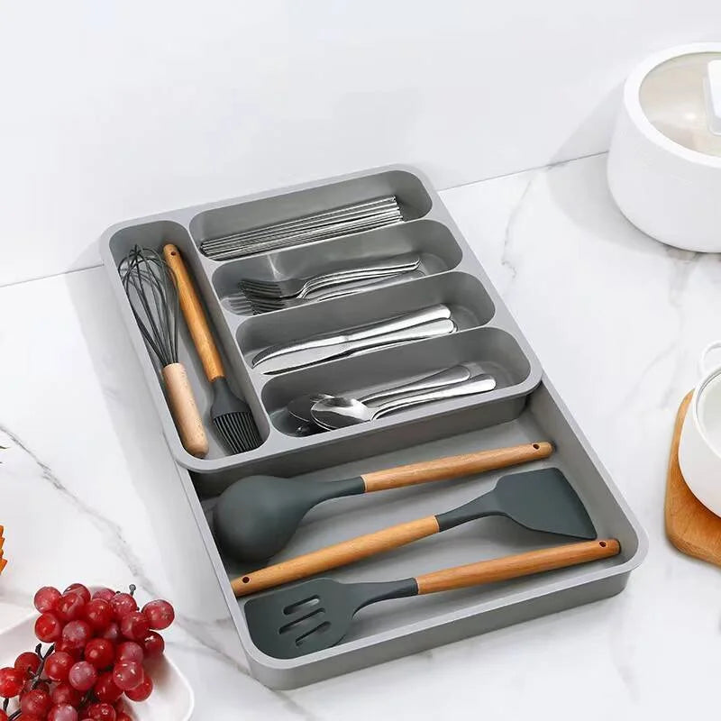 Expandable Utensil Tray for Kitchen Drawer, Adjustable Plastic Cutlery Holder P48914