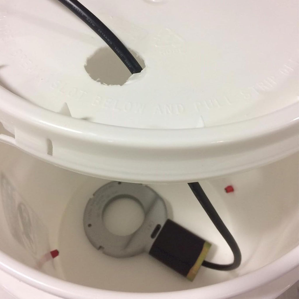 Chicken Waterer De-Icer with Teflon Coating for Poultry Fountains E3527