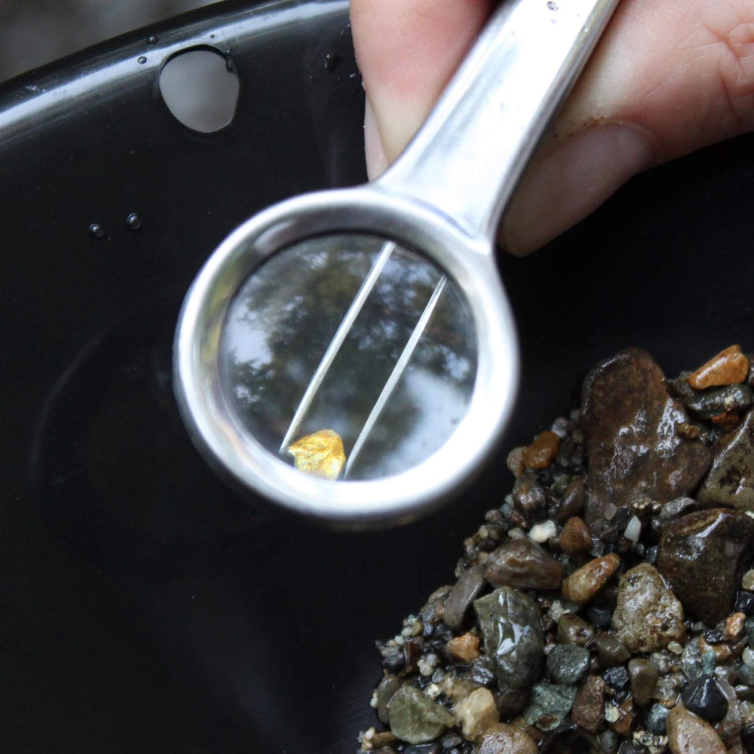 Gold Panning Kit with Classifier Screens and Dual Riffle Pans I92701