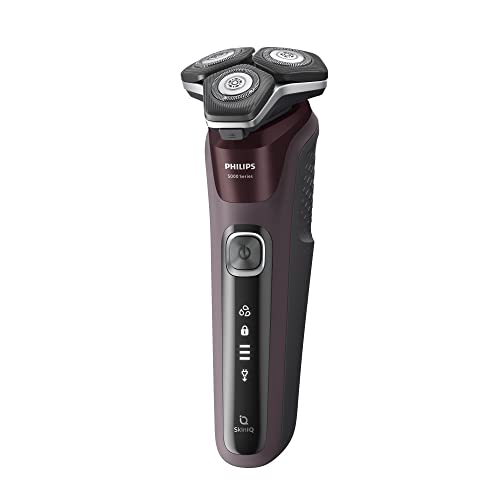 Wet & Dry Electric Shaver with Quick Clean Pod O791199