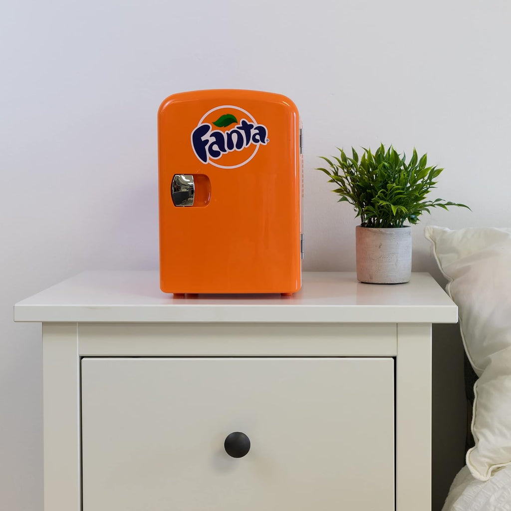 Portable Mini Cooler Fridge for Food and Beverages I839196