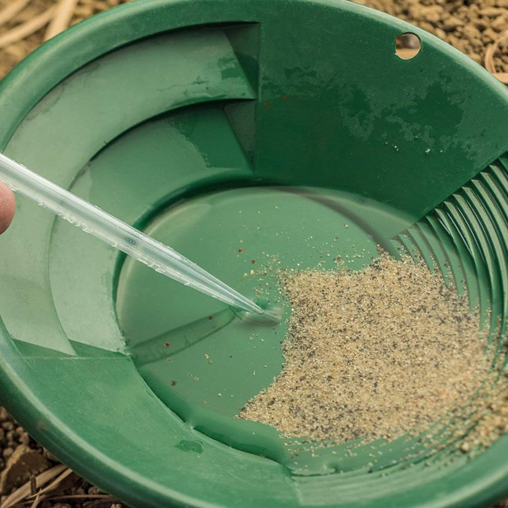 Gold Prospecting Pan Kit with Glass Vials and Pocket Scale Q7922
