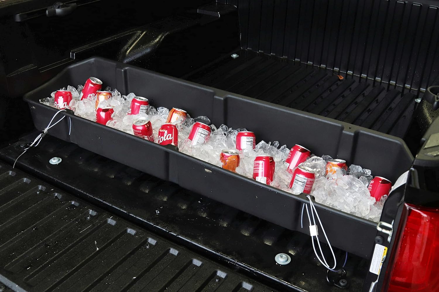 Truck Bed Storage Cargo Container with Secure Attachment System V8265