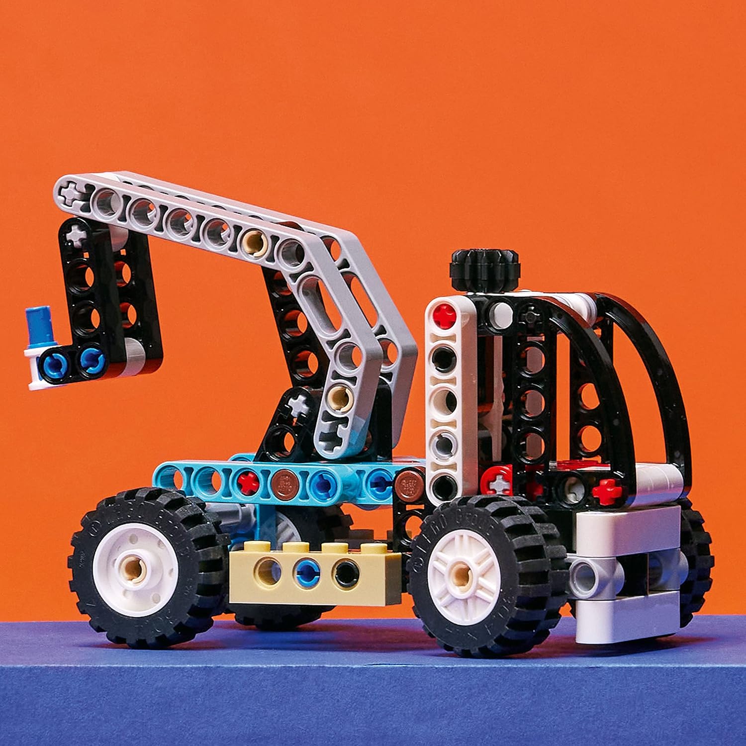 Technic Telehandler Building Kit X500141